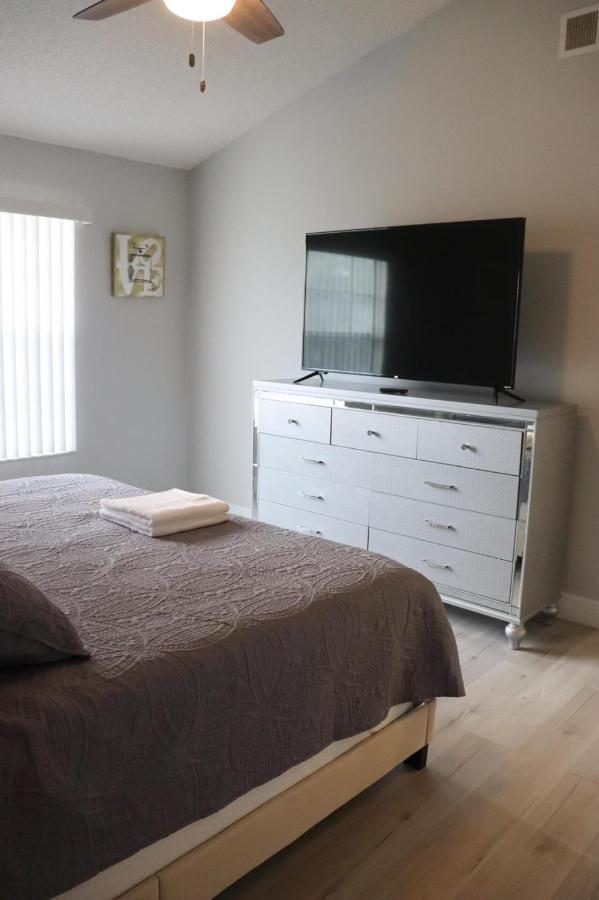 Grand Executive 3Br Condo Apartment Near Disney Parks คิสซิมมี ภายนอก รูปภาพ